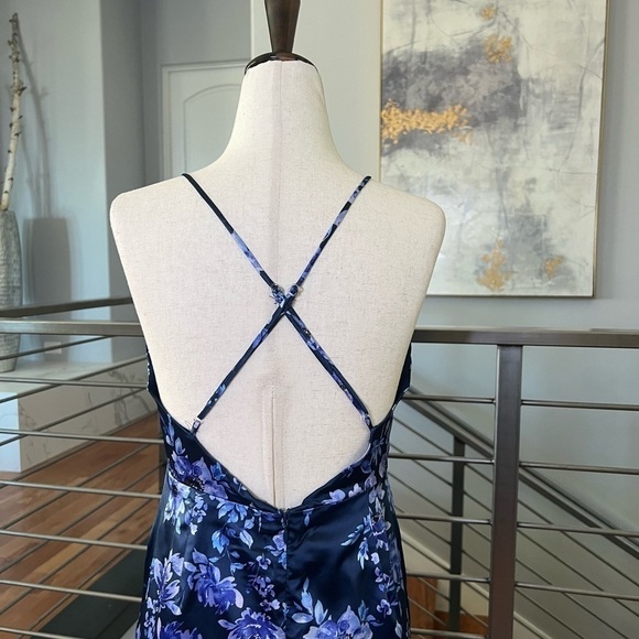 Majorelle Haylee Midi Dress in Rainwater Blue - Picture 5 of 14